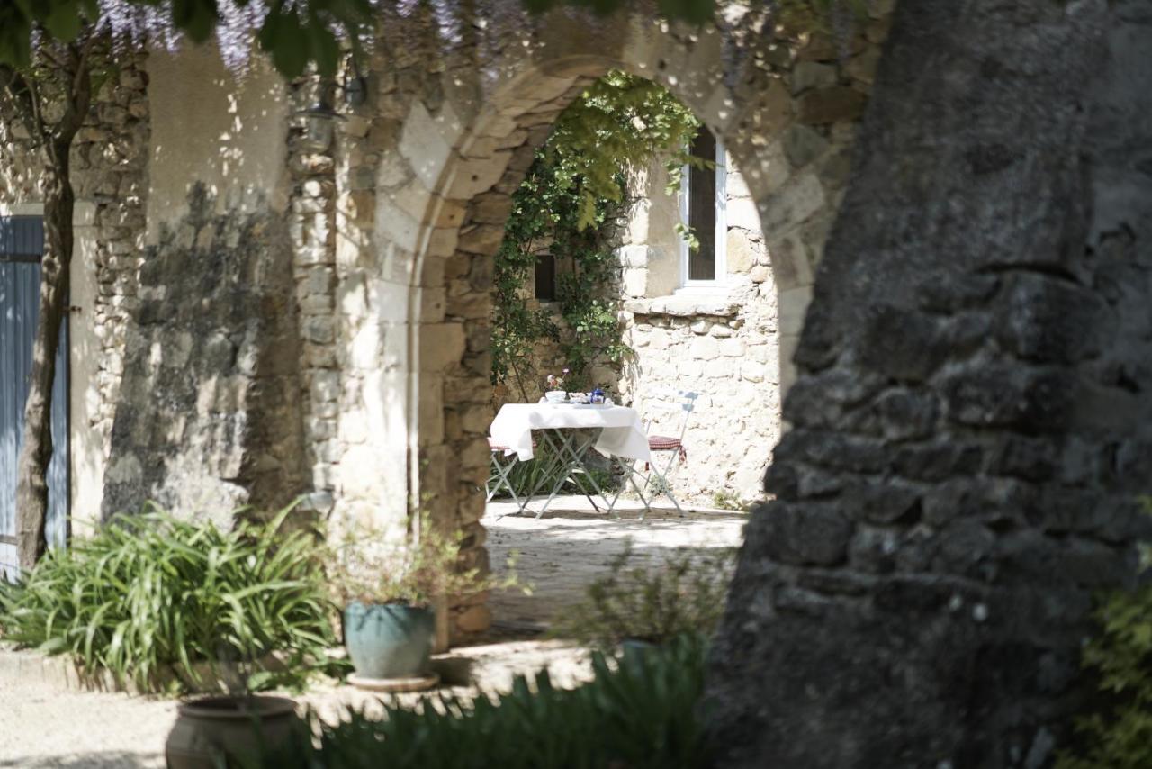 La Cour Du Marronnier Ξενοδοχείο Pont-de-Barret Εξωτερικό φωτογραφία