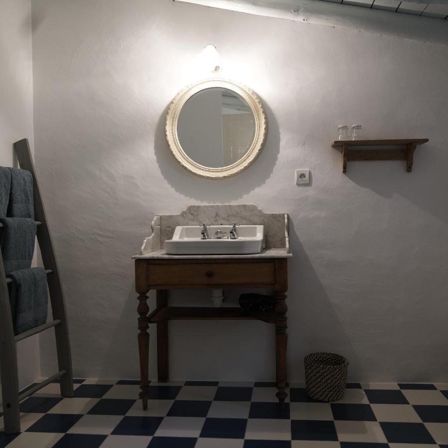 La Cour Du Marronnier Ξενοδοχείο Pont-de-Barret Εξωτερικό φωτογραφία